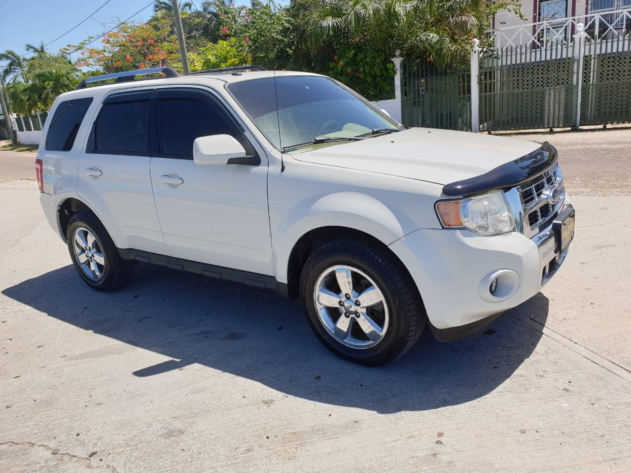 2009 FORD ESCAPE LIMITED